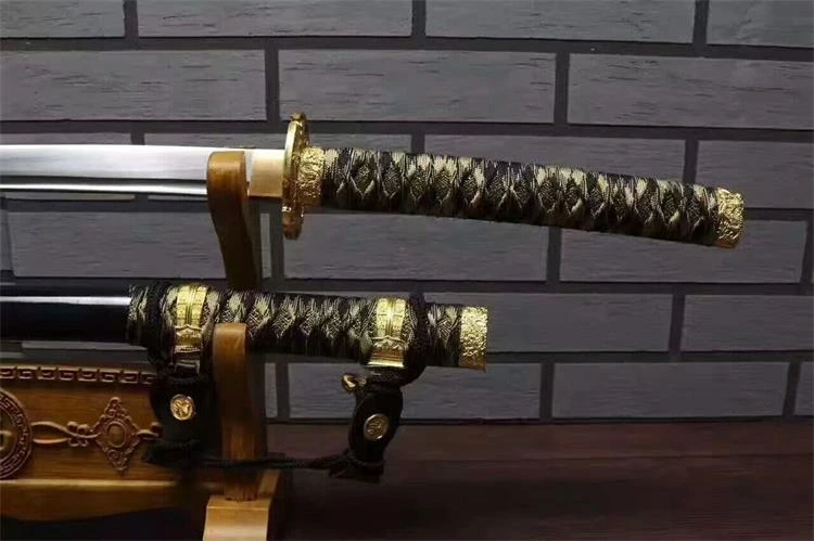 Handmade  high carbon japanese military katana Swords ss116