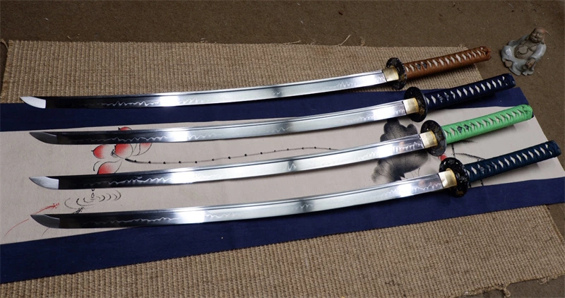 Handmade  carbon steel real hamon katana Swords ss345