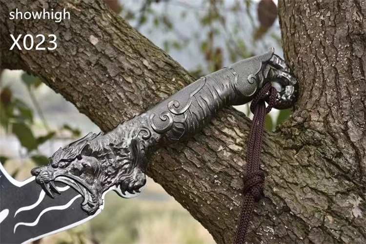 handmade high carbon steel skull axe X023